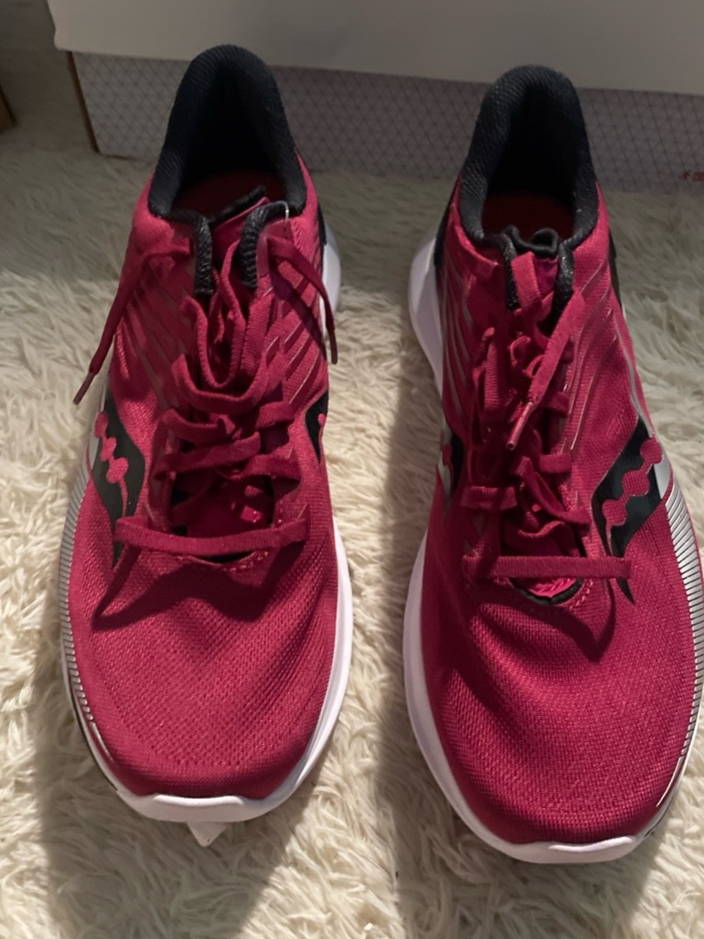 Running Shoes - Burgundy/Pink Athletic Sneakers